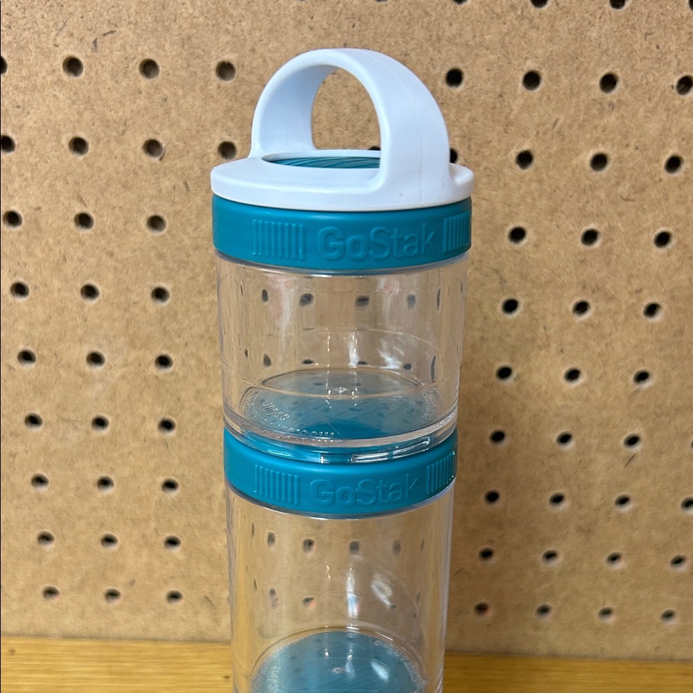 Blue Food Storage Container - Picture 3 of 4